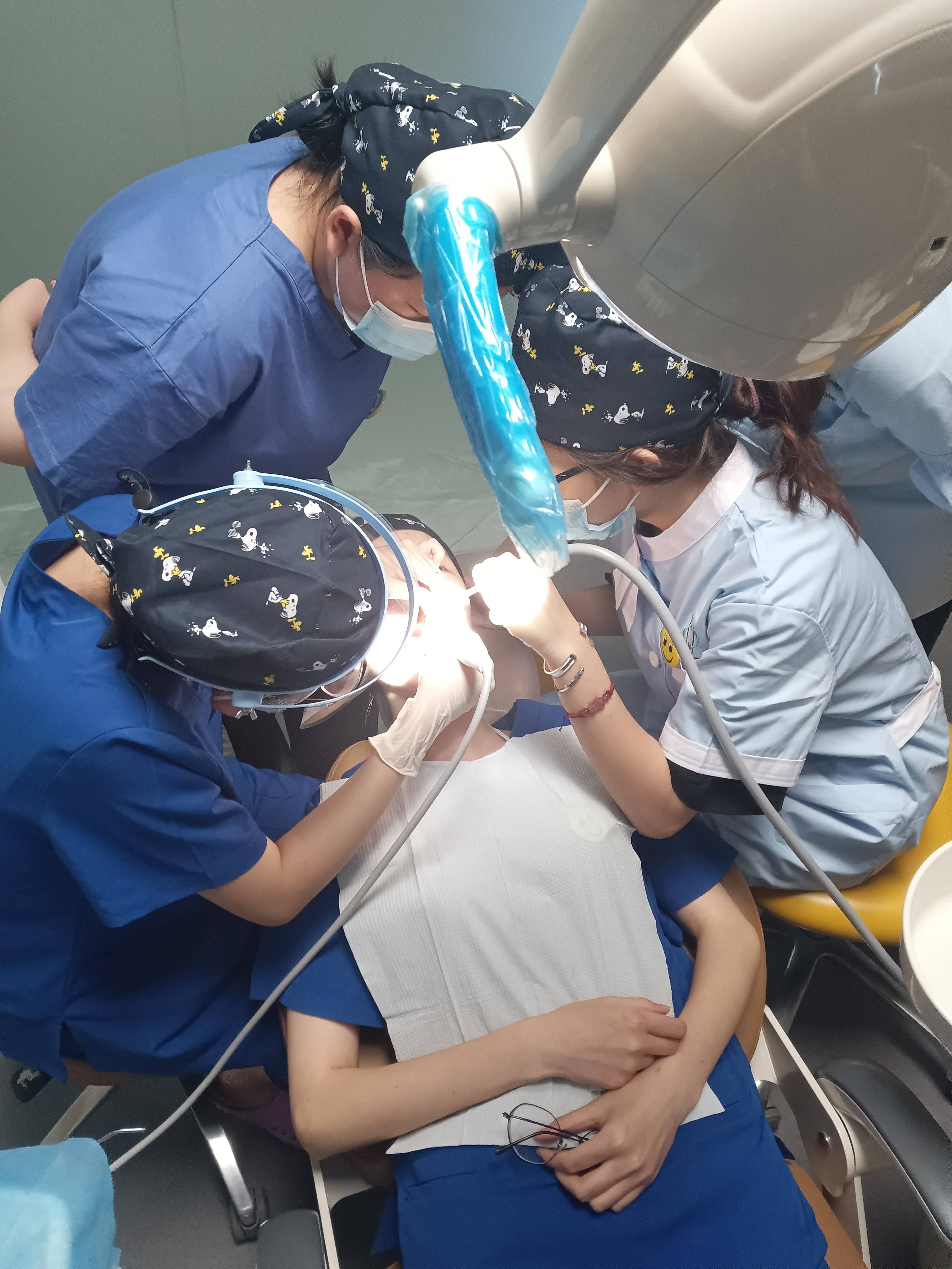 晋江拔牙矫正怎么选不踩坑？金井老牌口腔方案更靠谱