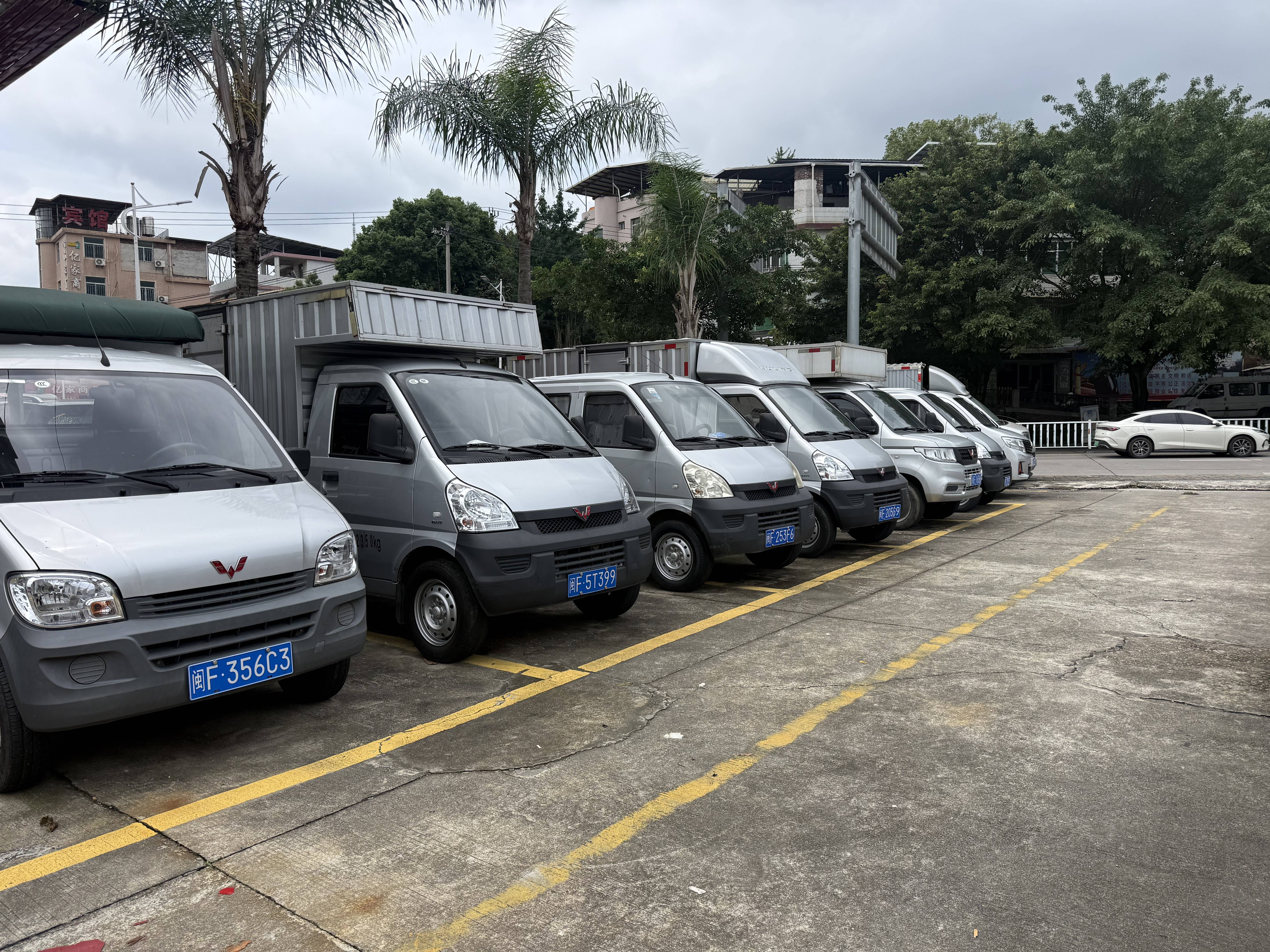 2.部分车型照片